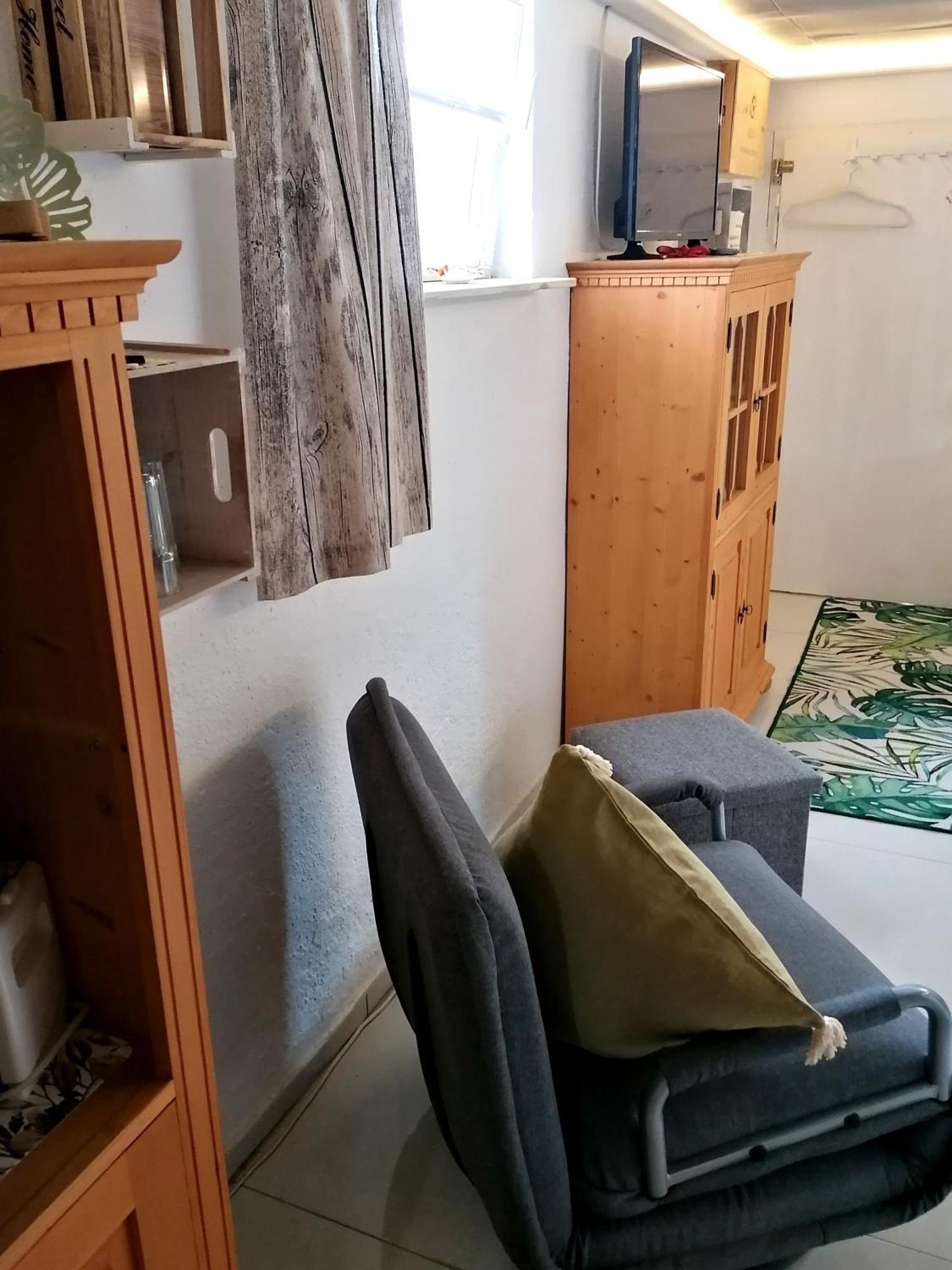 Kleines Studio im Eichenwäldchen, 1 Zimmer Küche Bad Friedrichsgrun Exterior foto